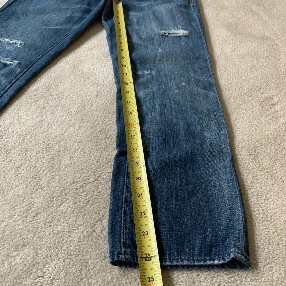 American Eagle Distressed jeans, Live your life, size 2